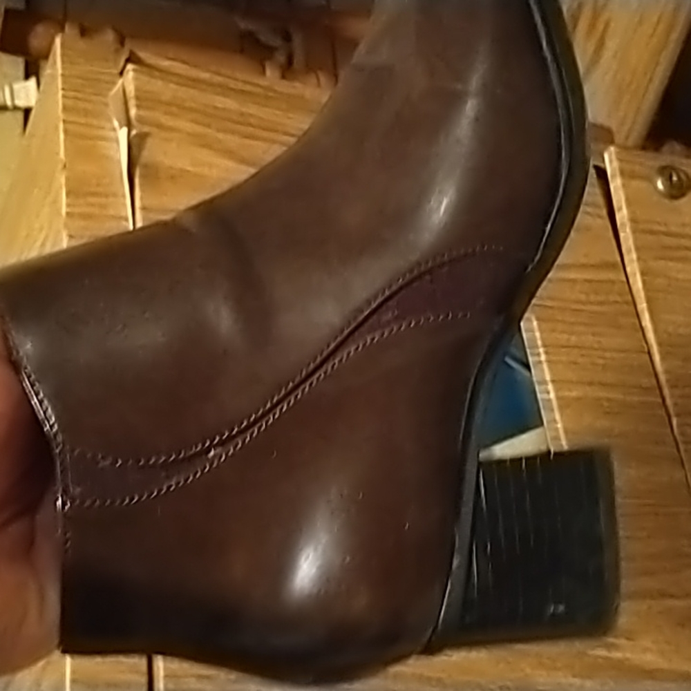 Boots - Picture 2 of 3